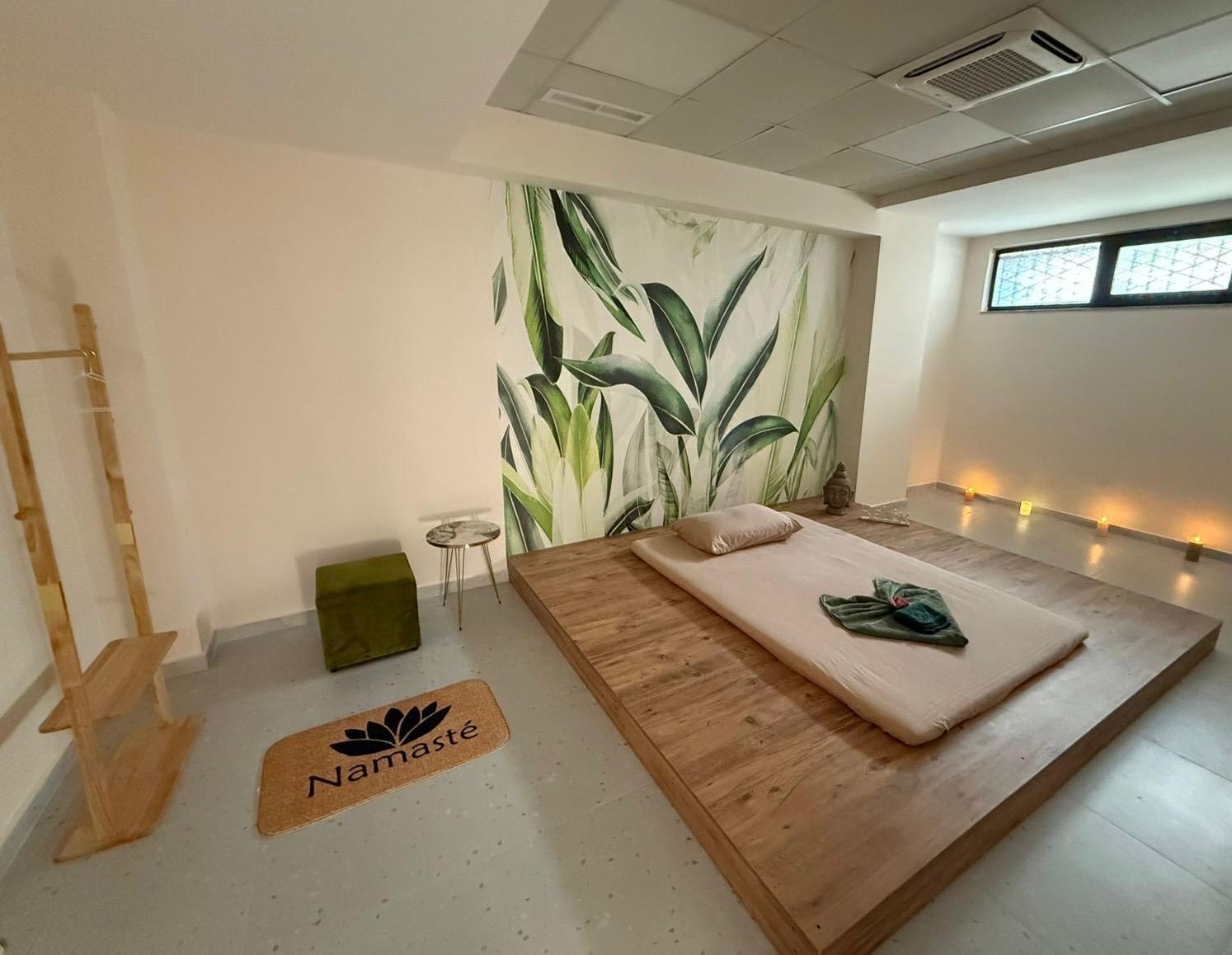 Relax & Thai Massage