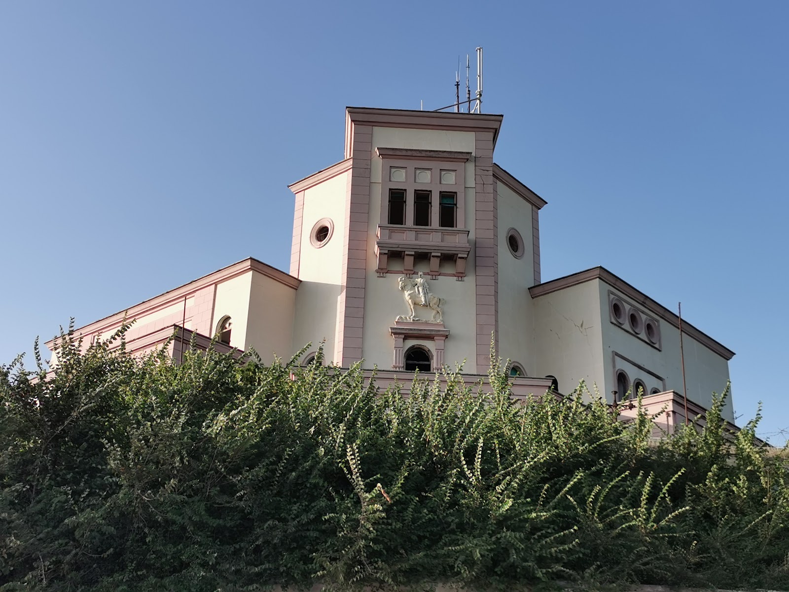 King Zog Villa