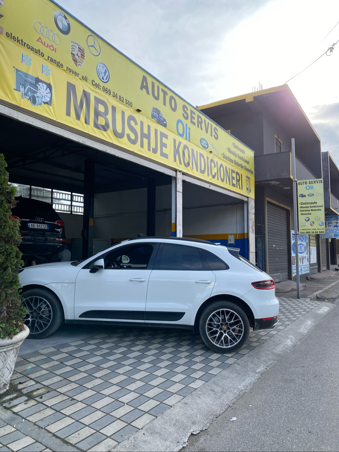 Mbushje Riparime Kondicioneri Autoservis R-1234yf/R-134a