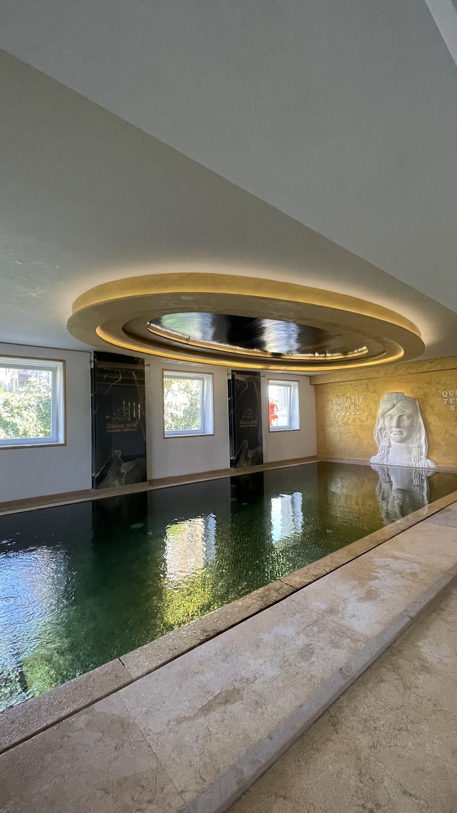 Queen Teuta SPA Durrës