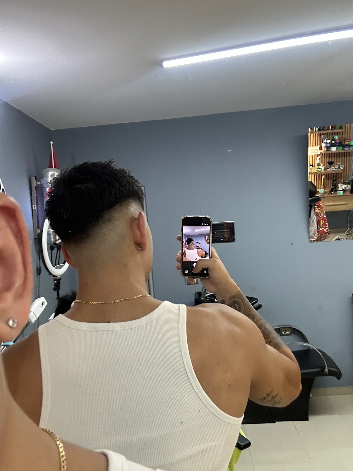 Barber Shop Toni's Elbasan