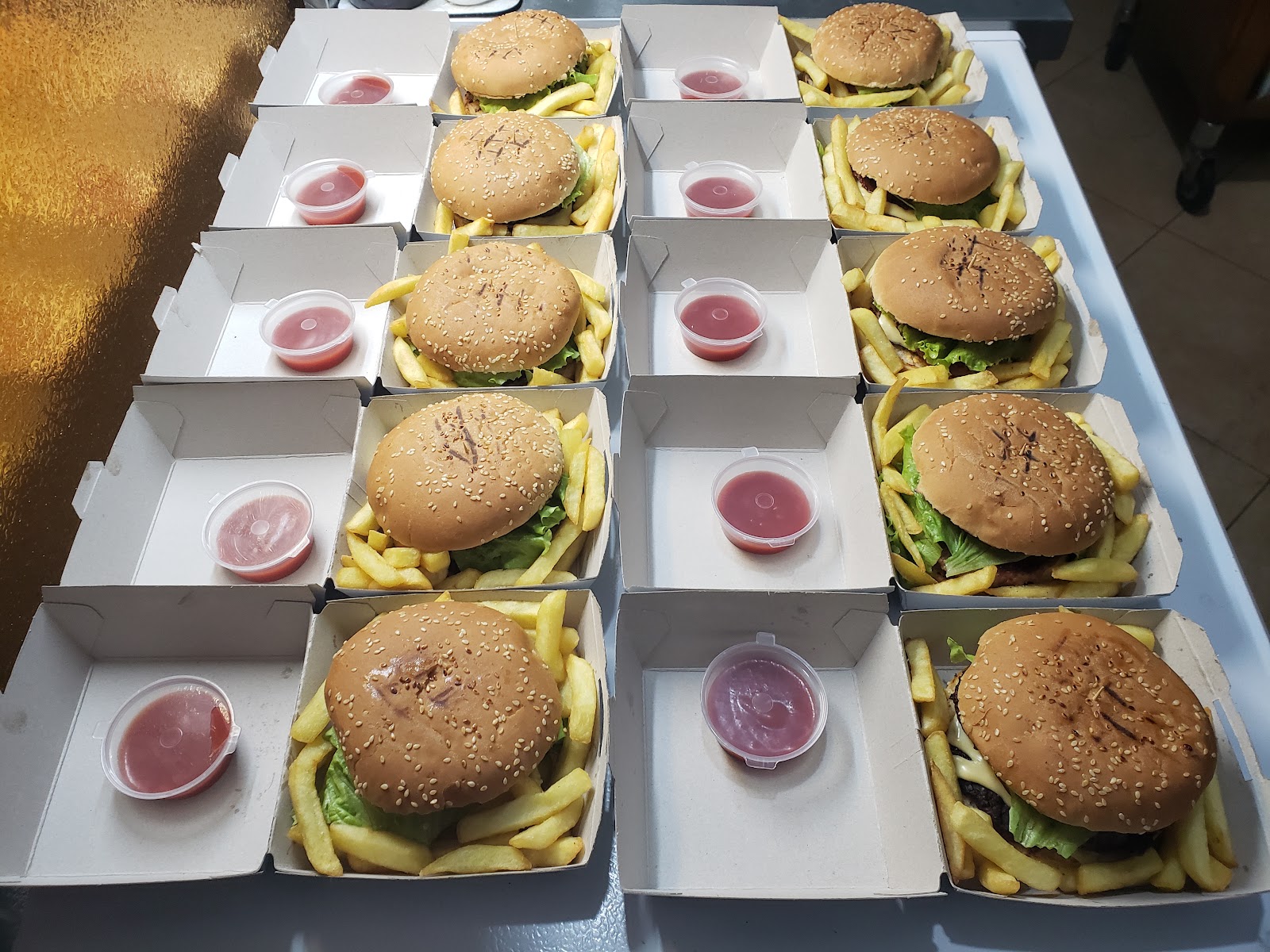 Bora Catering