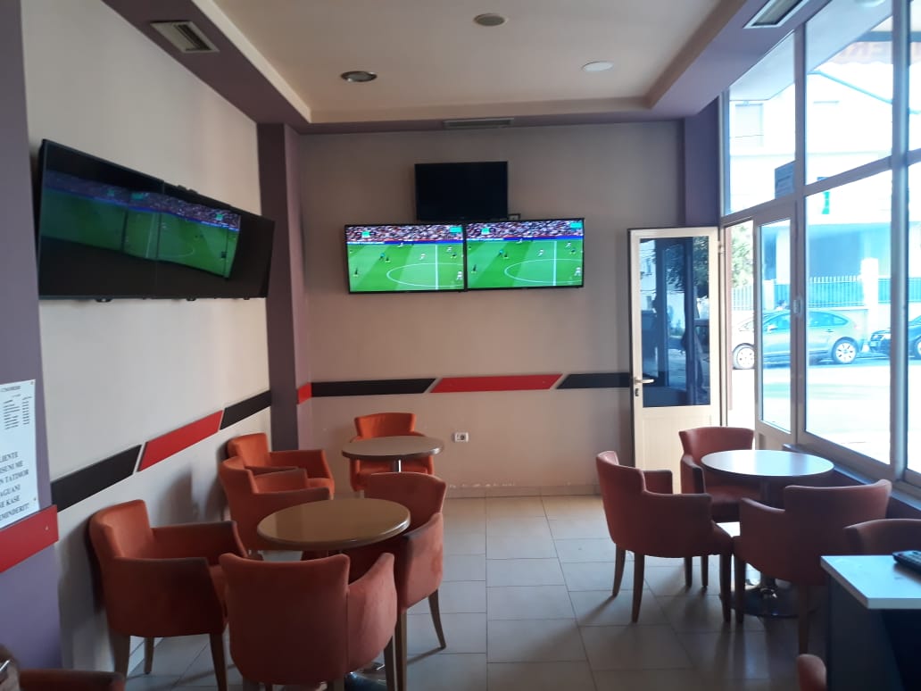 Bar Lavazh Topi
