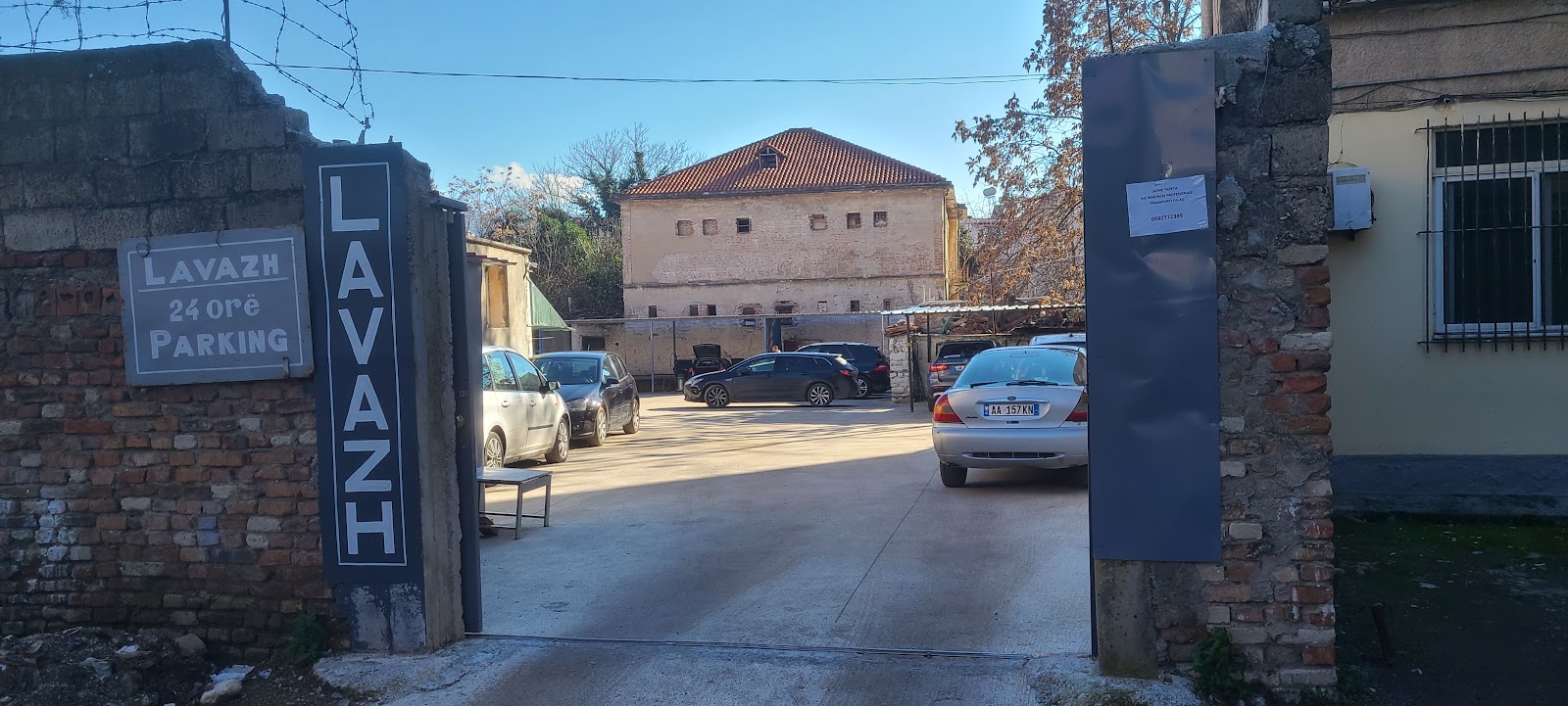 Parking & lavazh