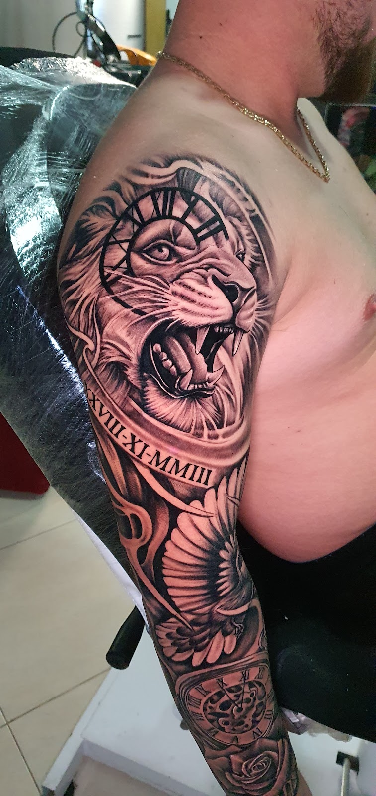 tattoo & piercing mario kurani