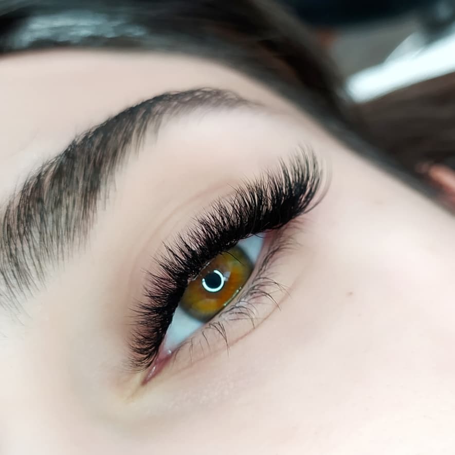 Andriola Buzi - Permanent Makeup & Vetulla Fier⁠