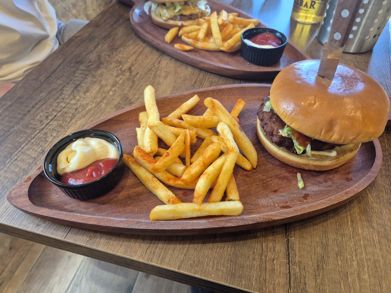 Bite Me burgers & more