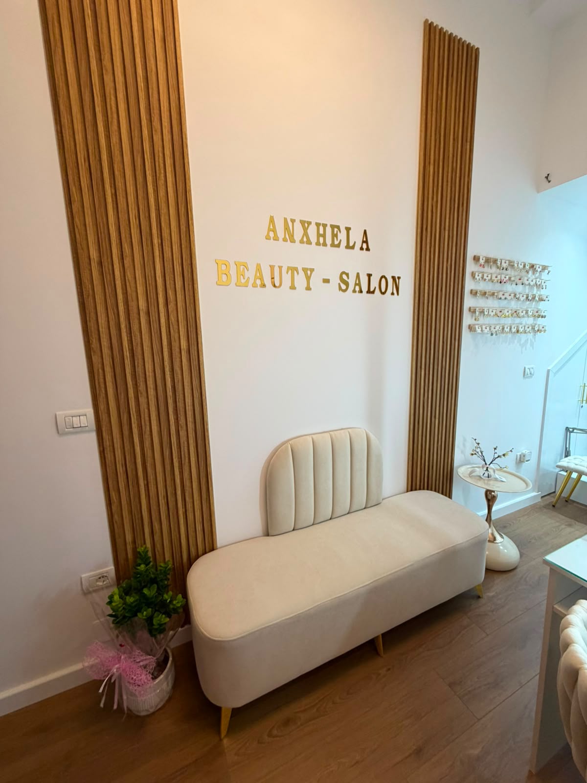Anxhela Nails