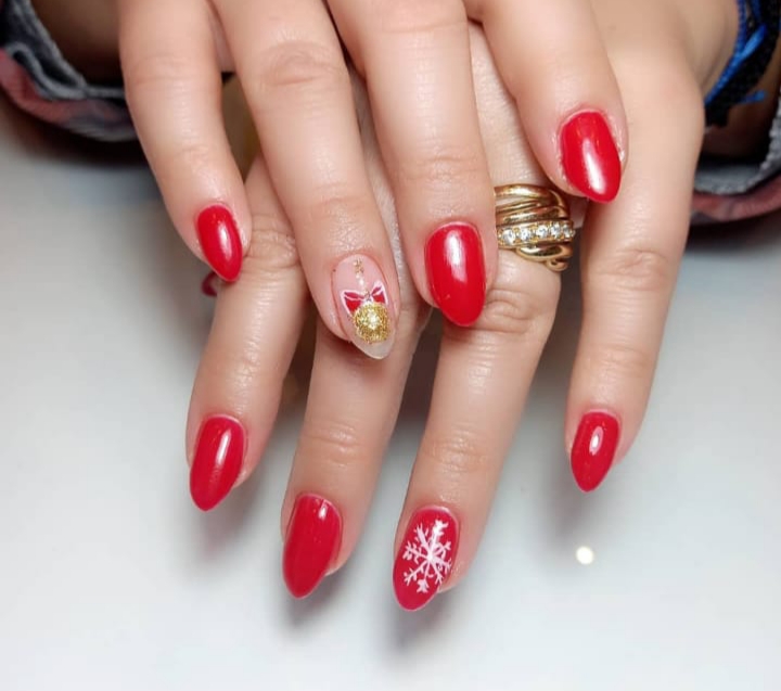 Classic Nails MH