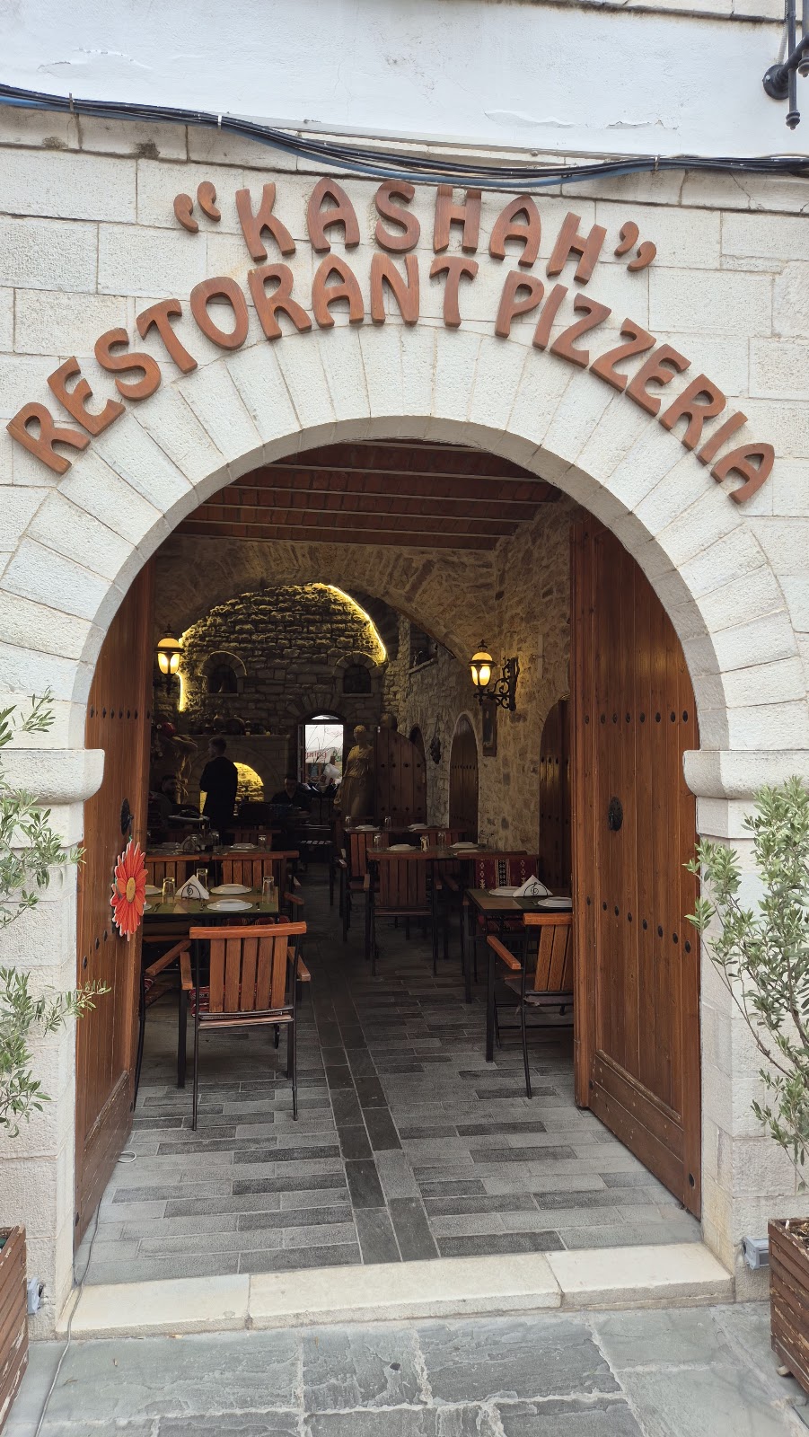 Restaurant-Pizzeri "Kashah"