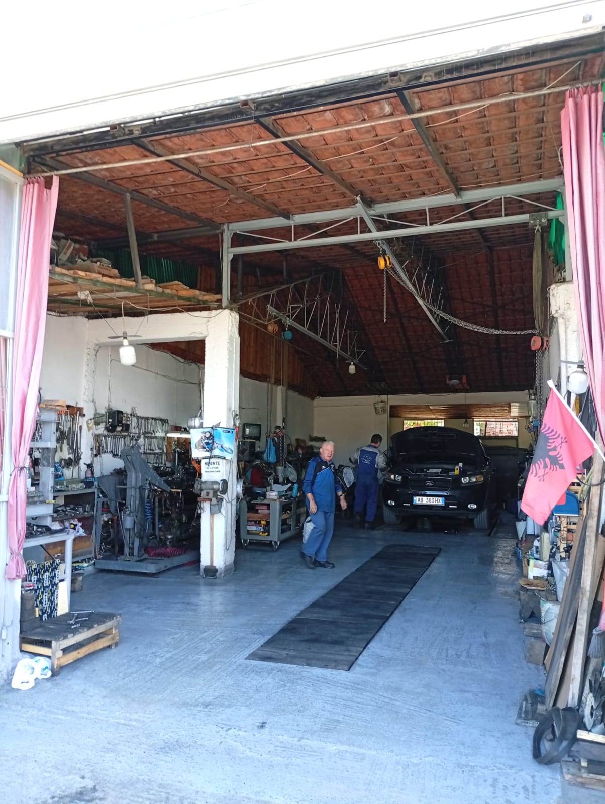 Servis Tafa Motorrike Xhenerike