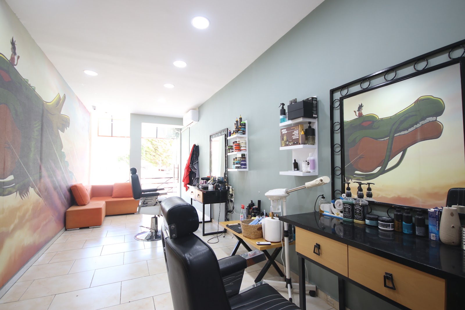 Dragon Barbershop