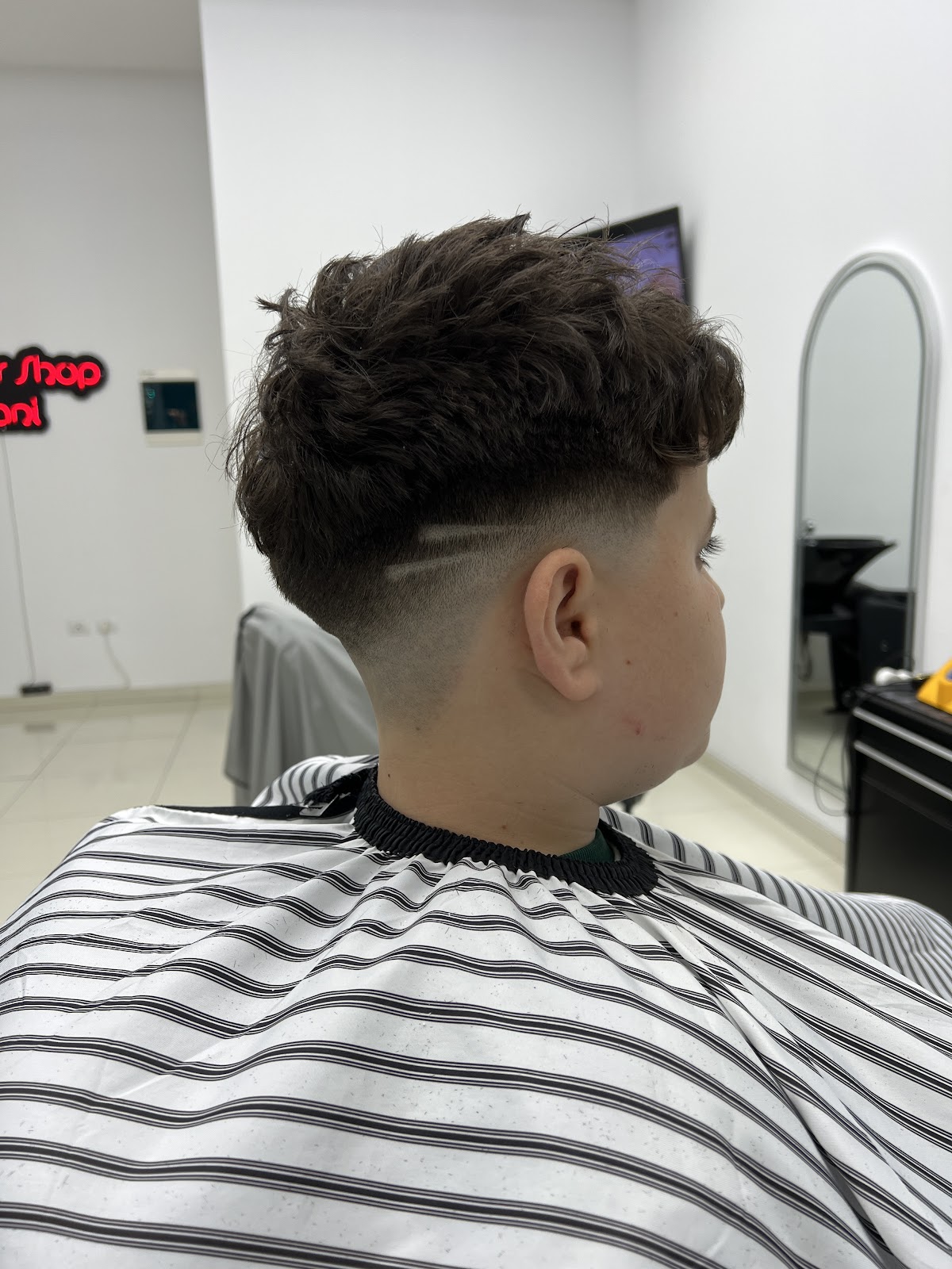 Barber Shop "Cani"