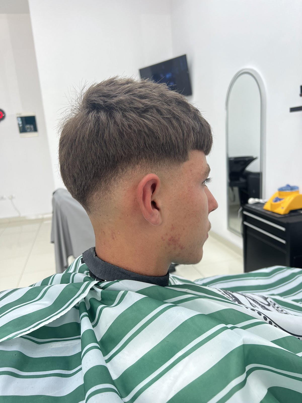 Barber Shop "Cani"