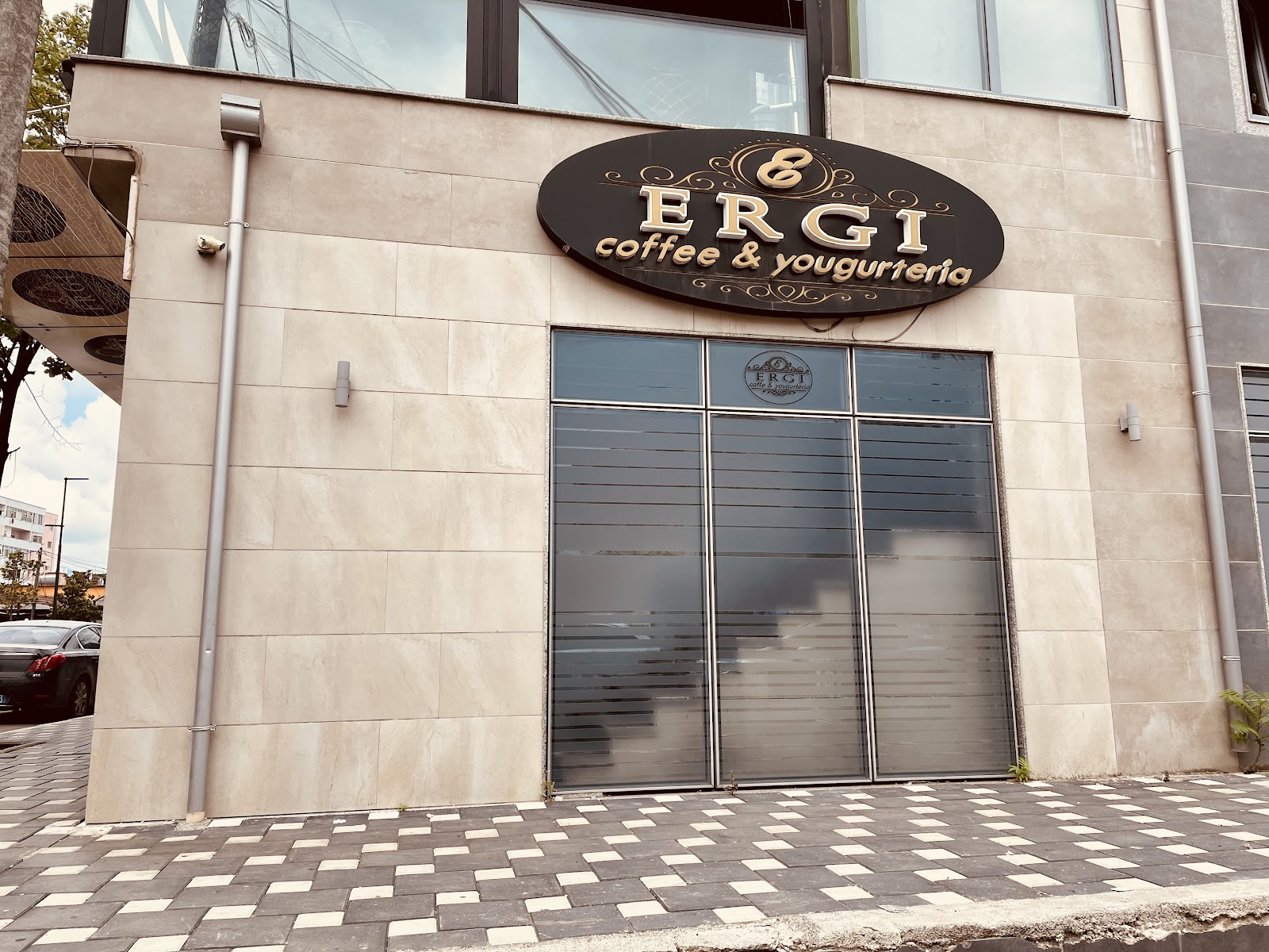 Furrë buke & Pastiçeri "Ergi"