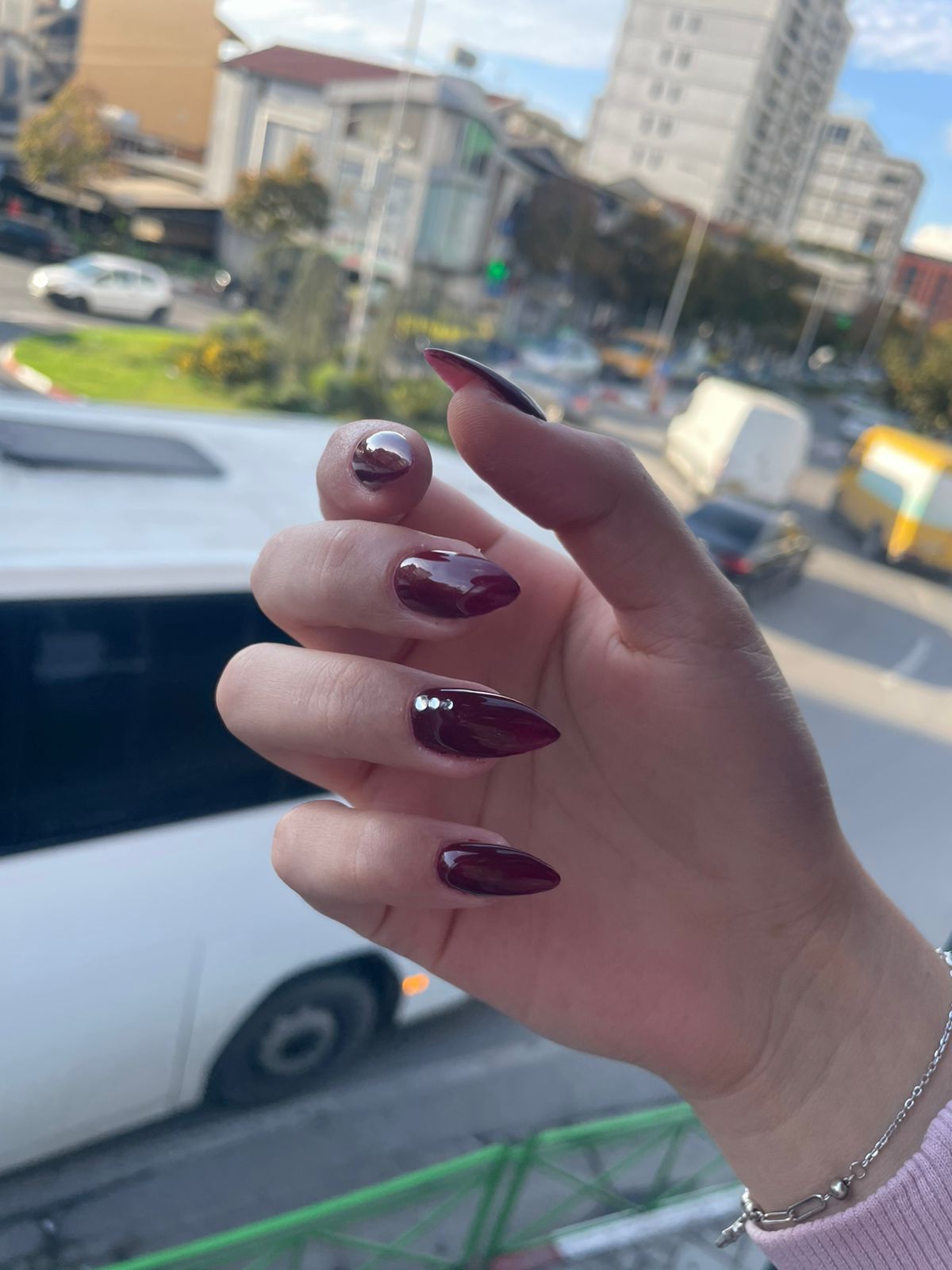 Nails Ervina