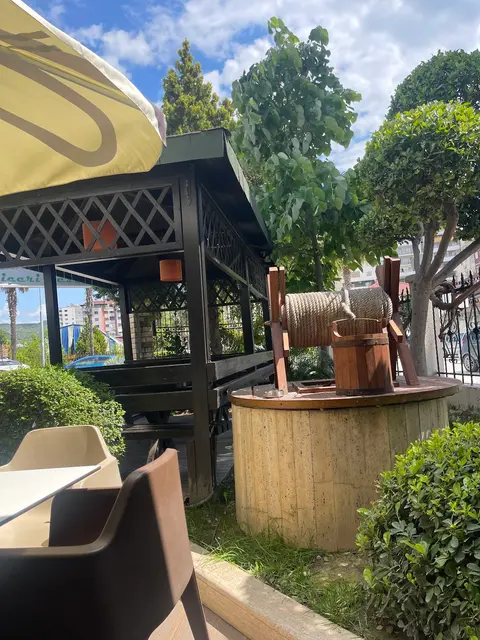 Vila Met Çela