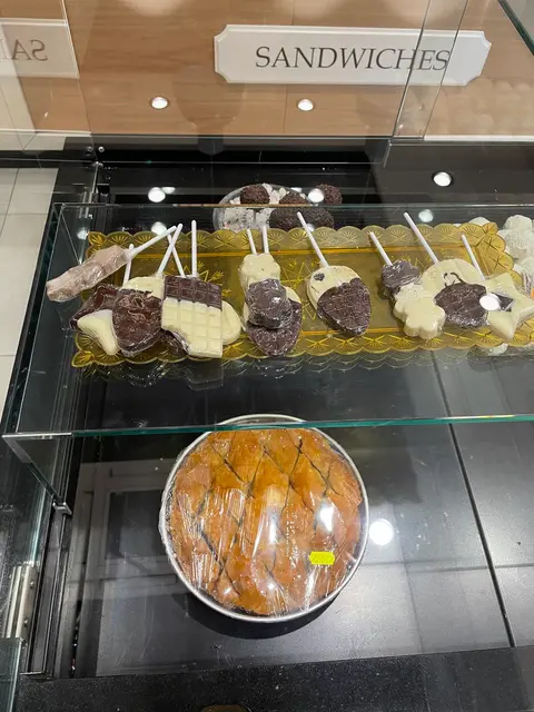 Pastiçeri Arjani