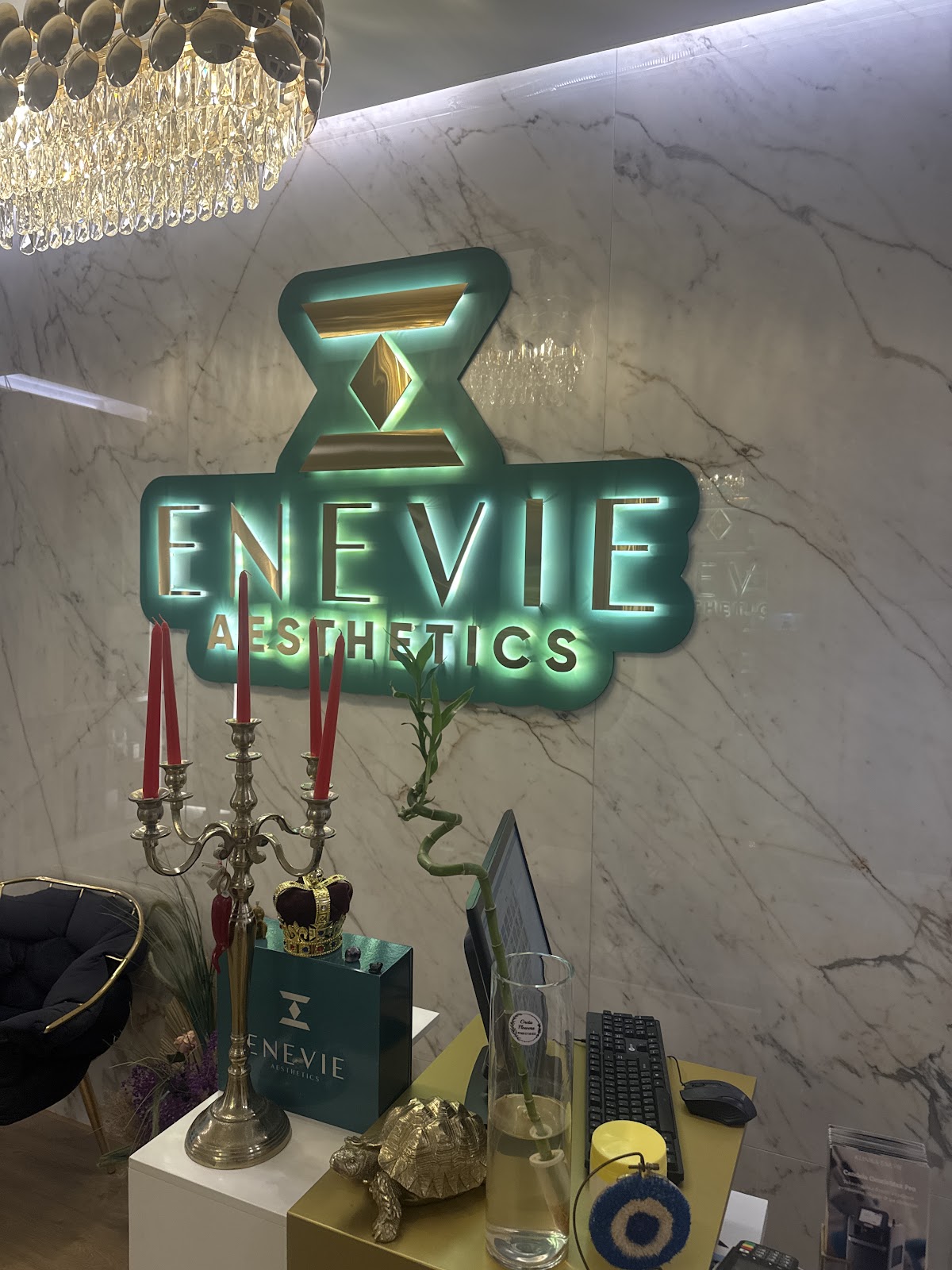 ENEVIE Clinic - Klinikë Dermoestetike