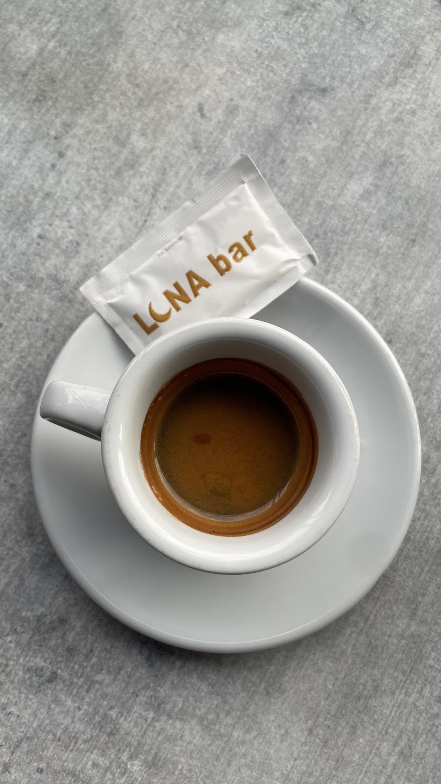 Luna Bar