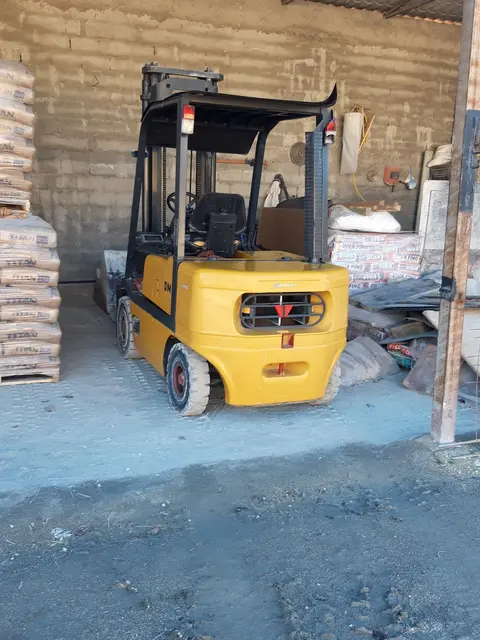 MATERJALE NDERTIMI