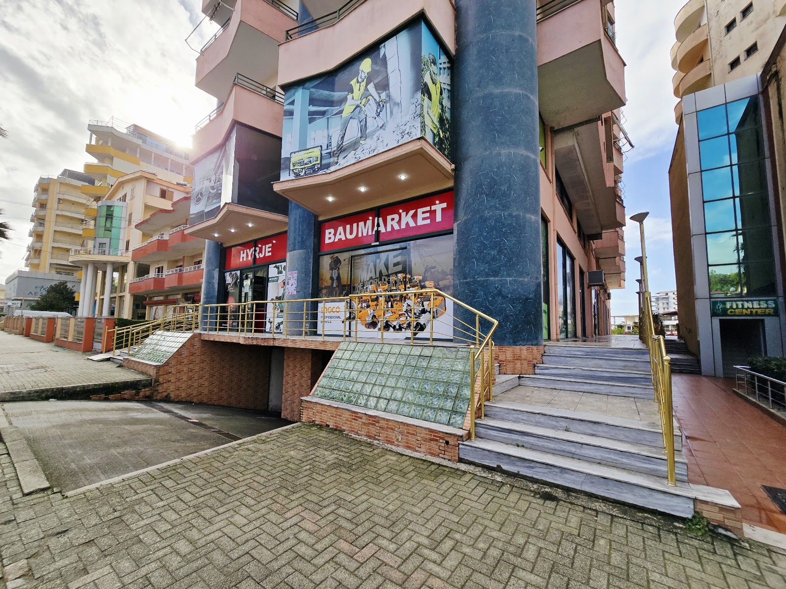 BauMarket Lushnjë