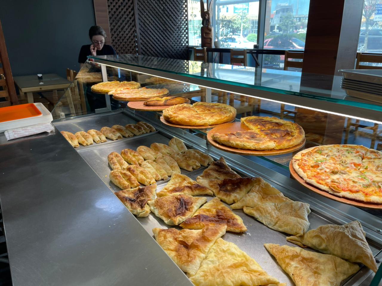 Byrek Shtëpie & Pizza Parku