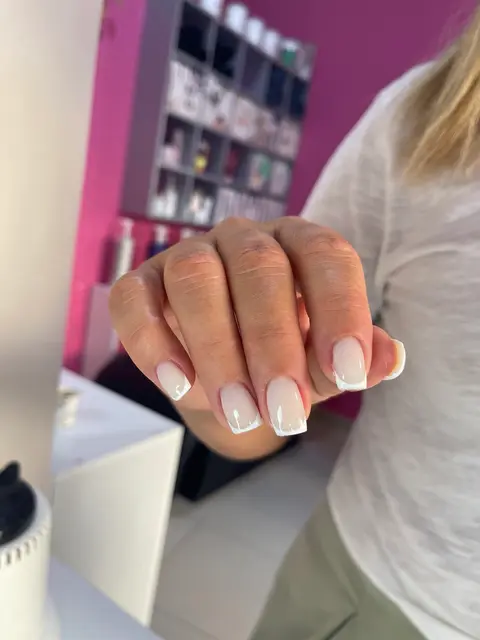 Parukeri Salon Rovi