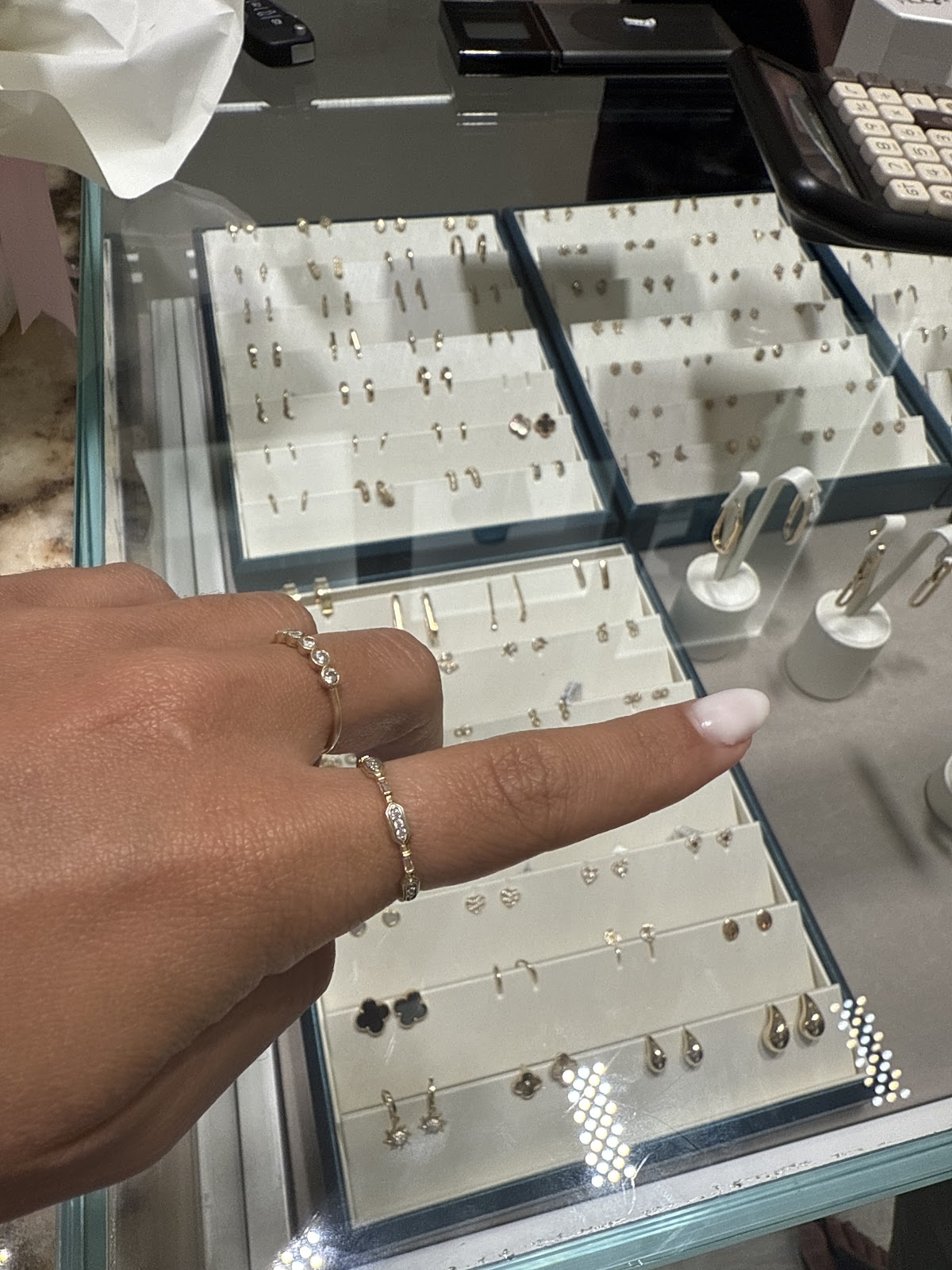 Auroom by Ajsberg - Jewelry Store