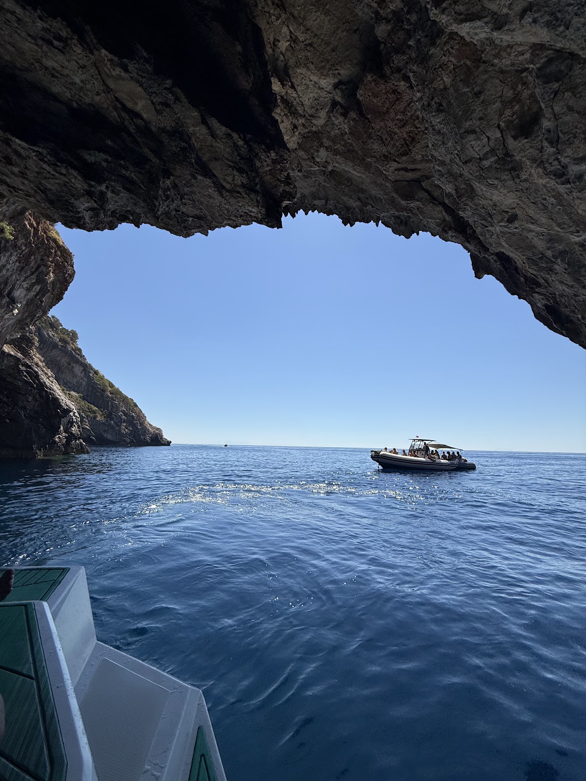 Himara Sea Escapes