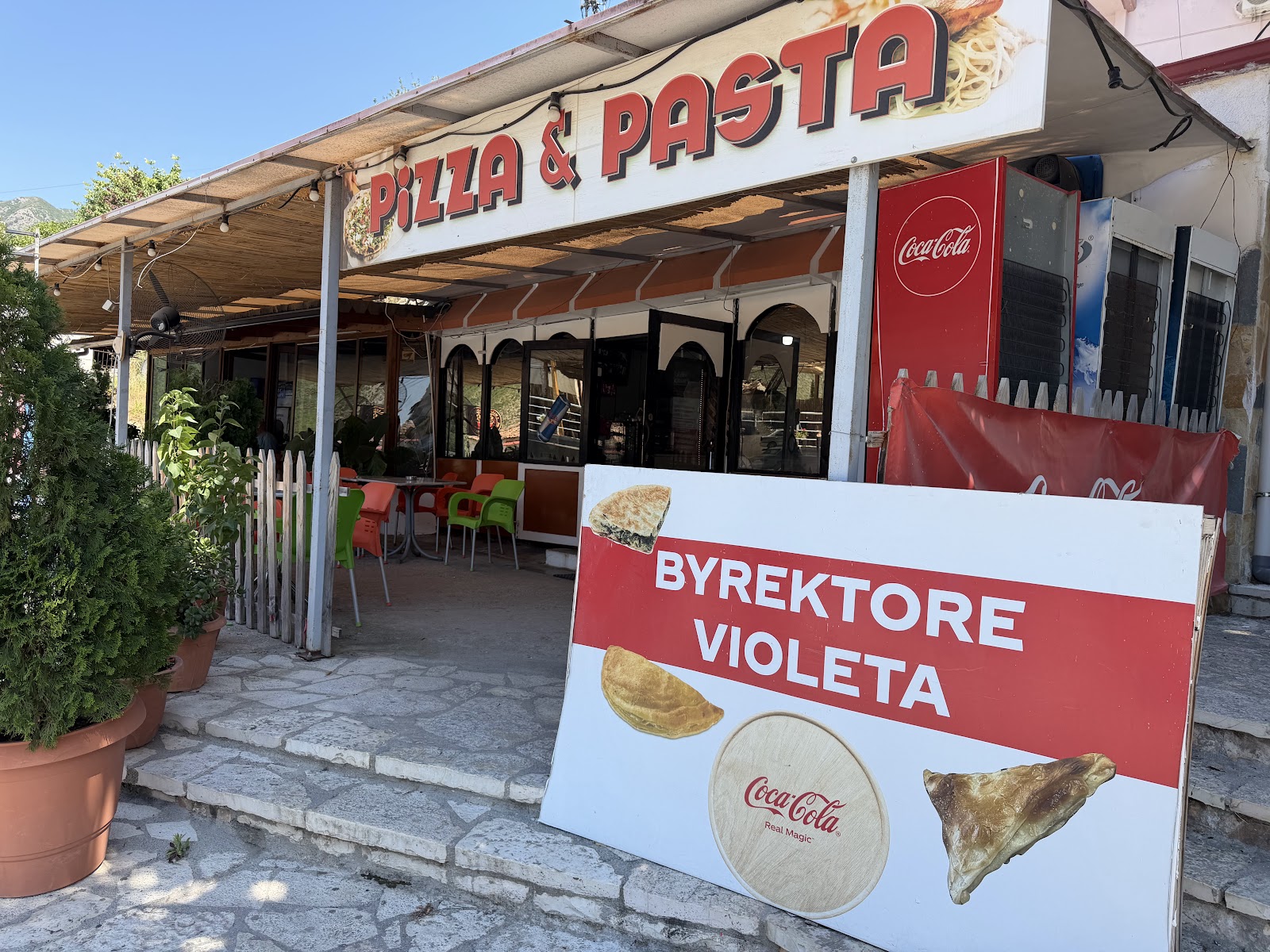 Byrektore Pasticeri Violeta