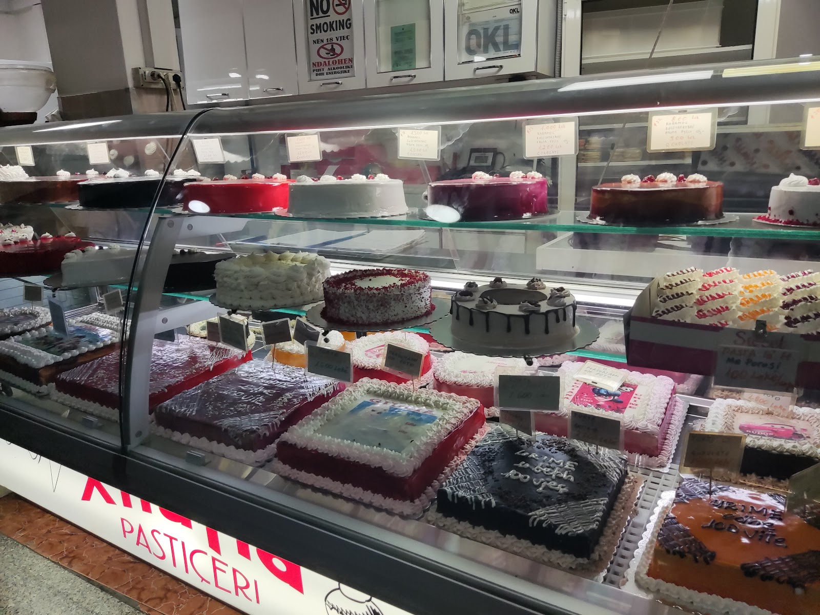 Pastiçeri "Xhufla"