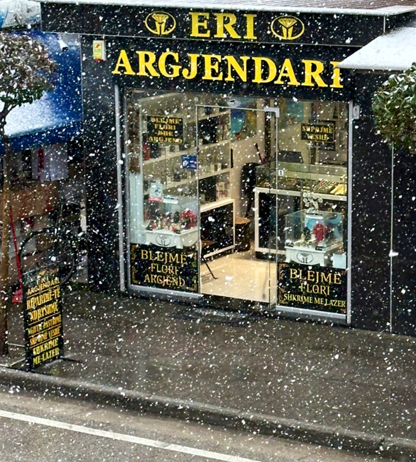 ARGJENDARI "ERI"