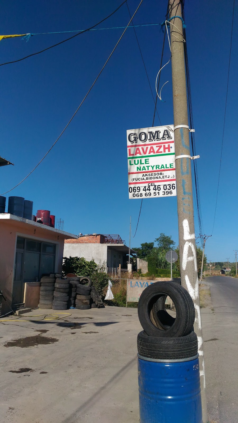 Lavazh Gomisteri "Eri Verit" Lule Natyrale Bidona Fucia