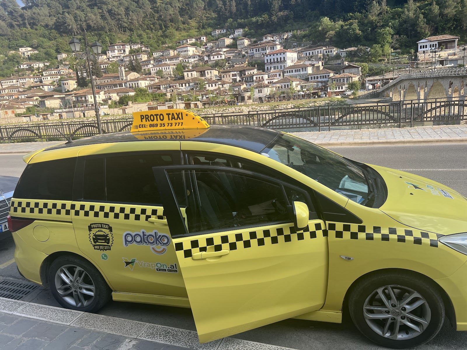 Proto Taxi