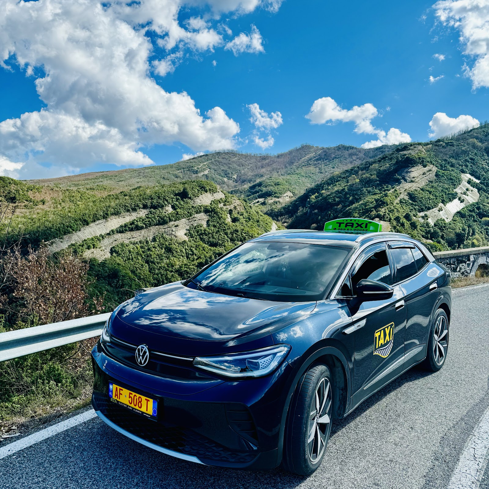 Taxi Berat (Mozi)