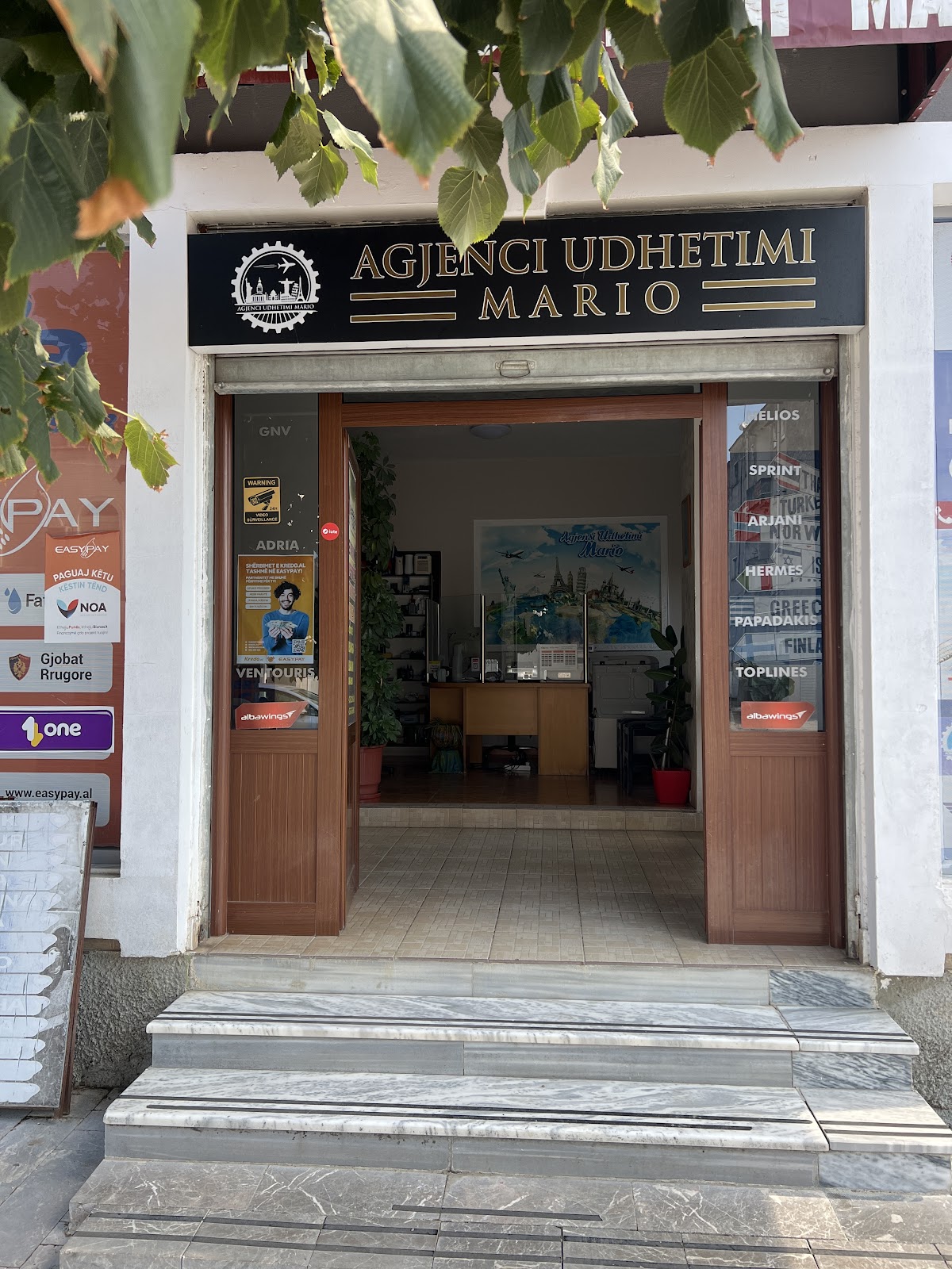 Ria & Agjenci Mario