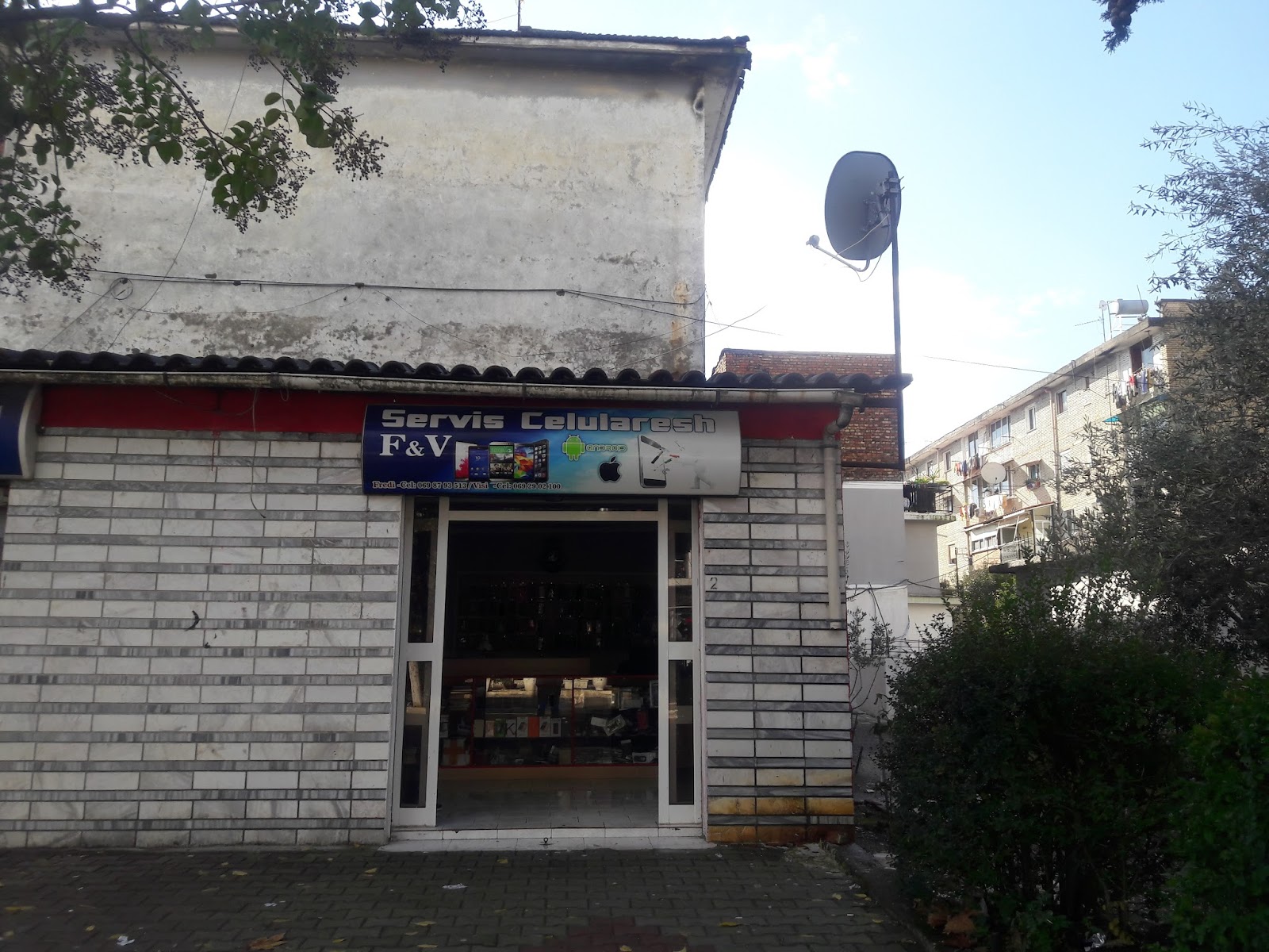 Servis Celularësh "F&V"