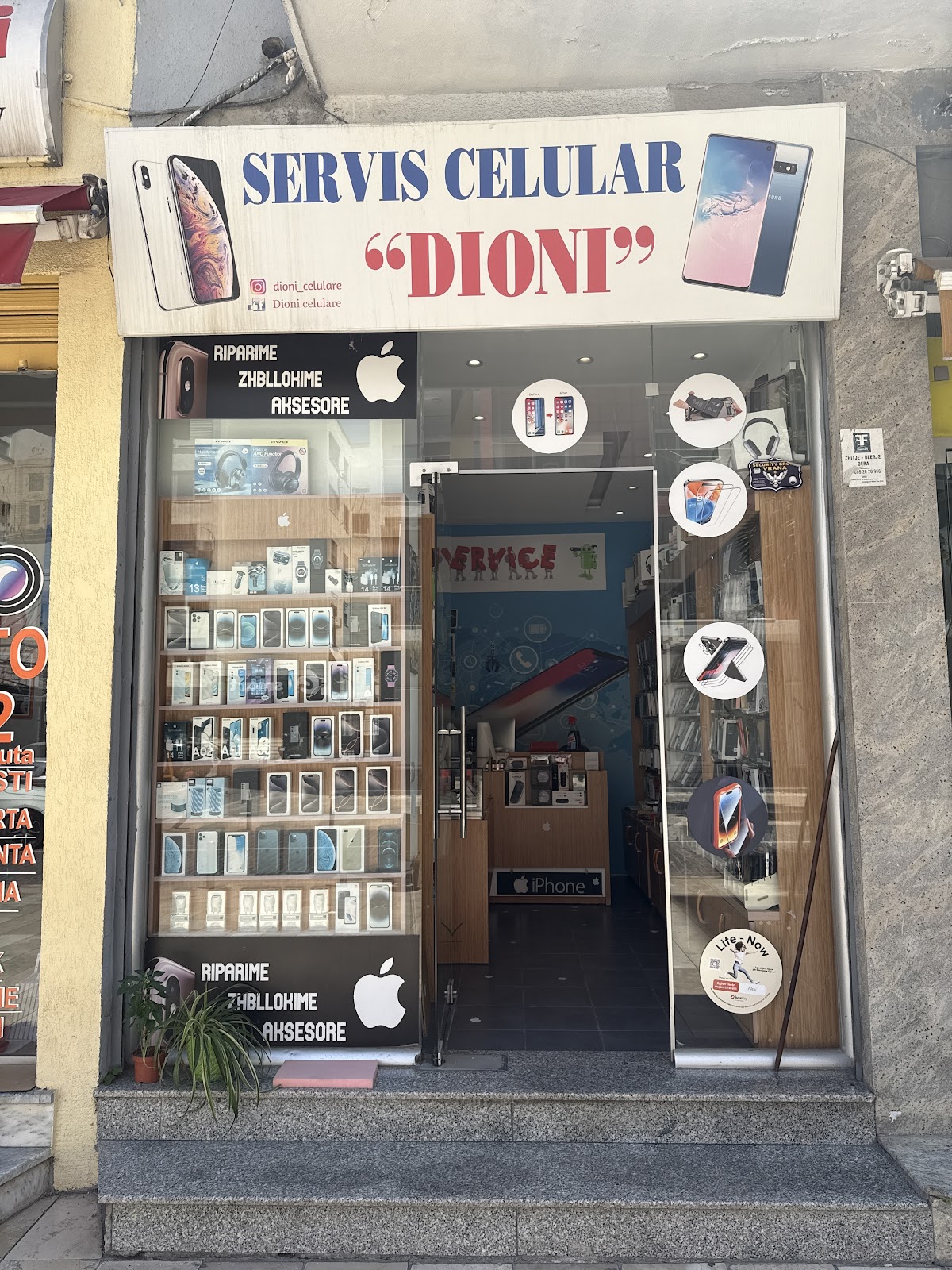 Service Phone ‘Dioni’