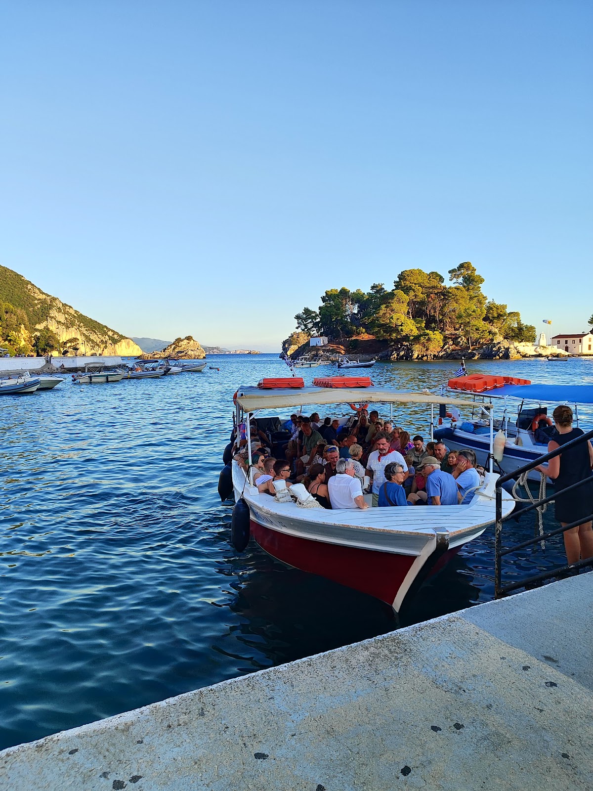Emma Travel
