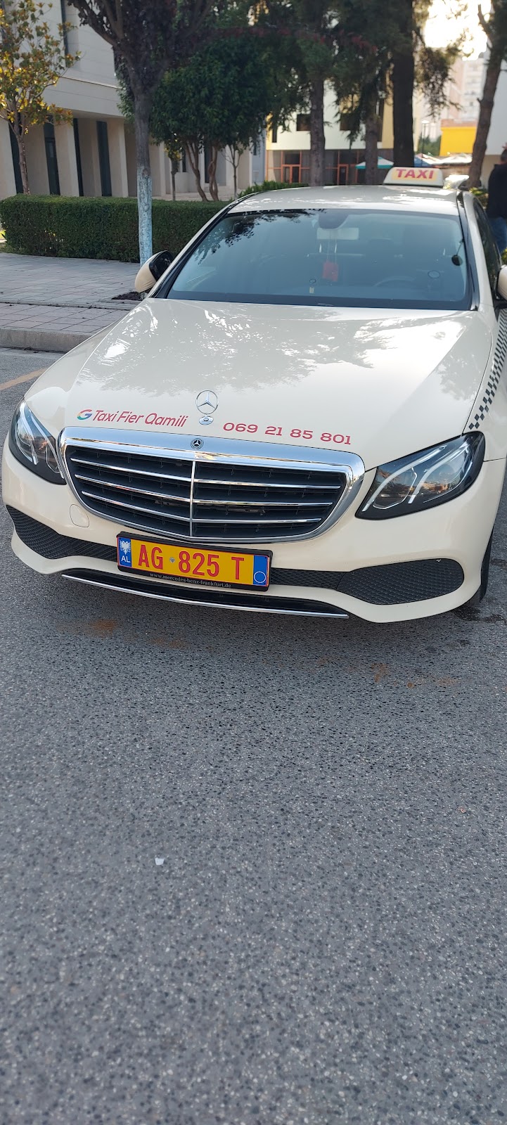 Taxi Fieri Qamili