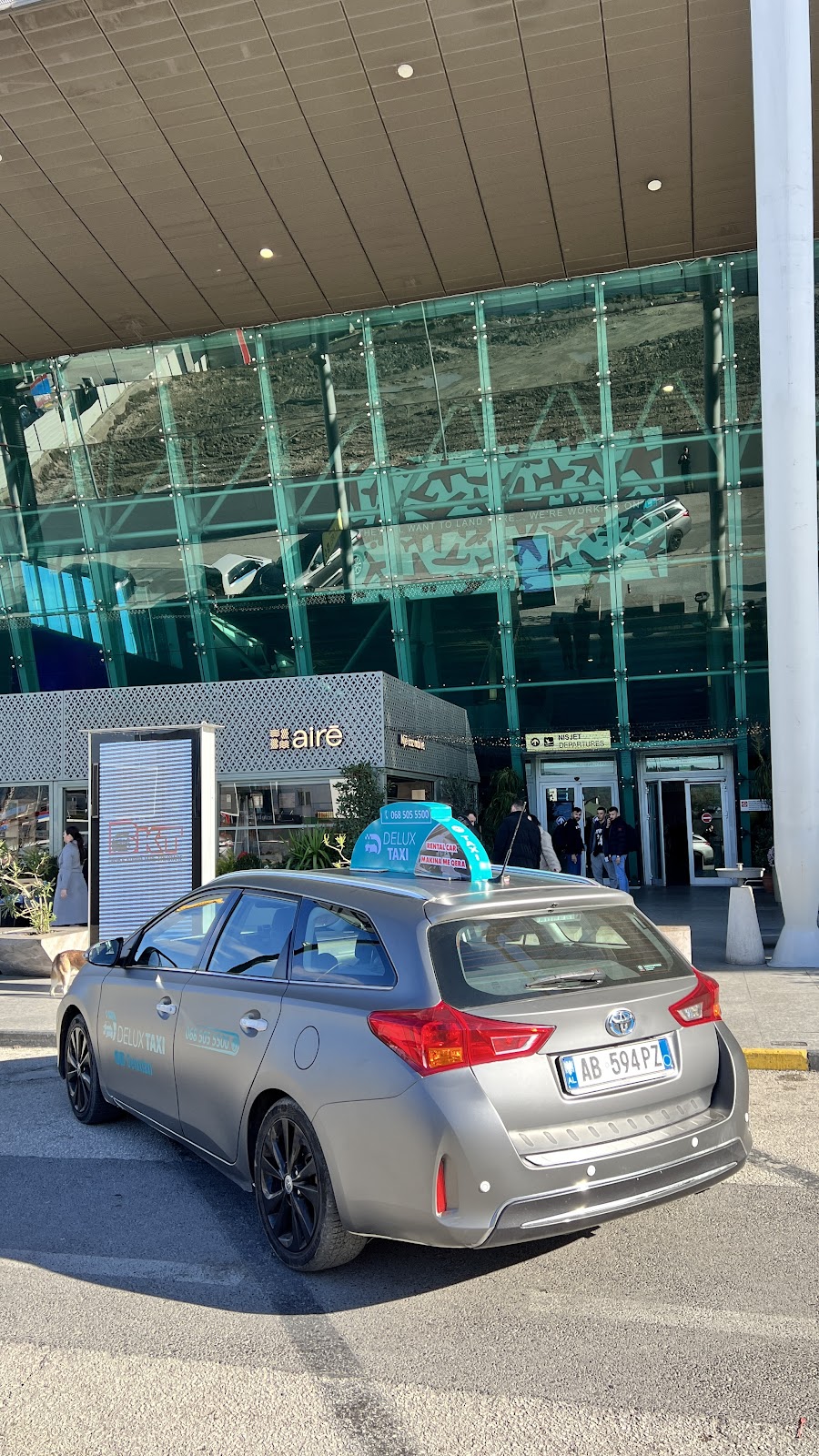Delux Taxi Fier