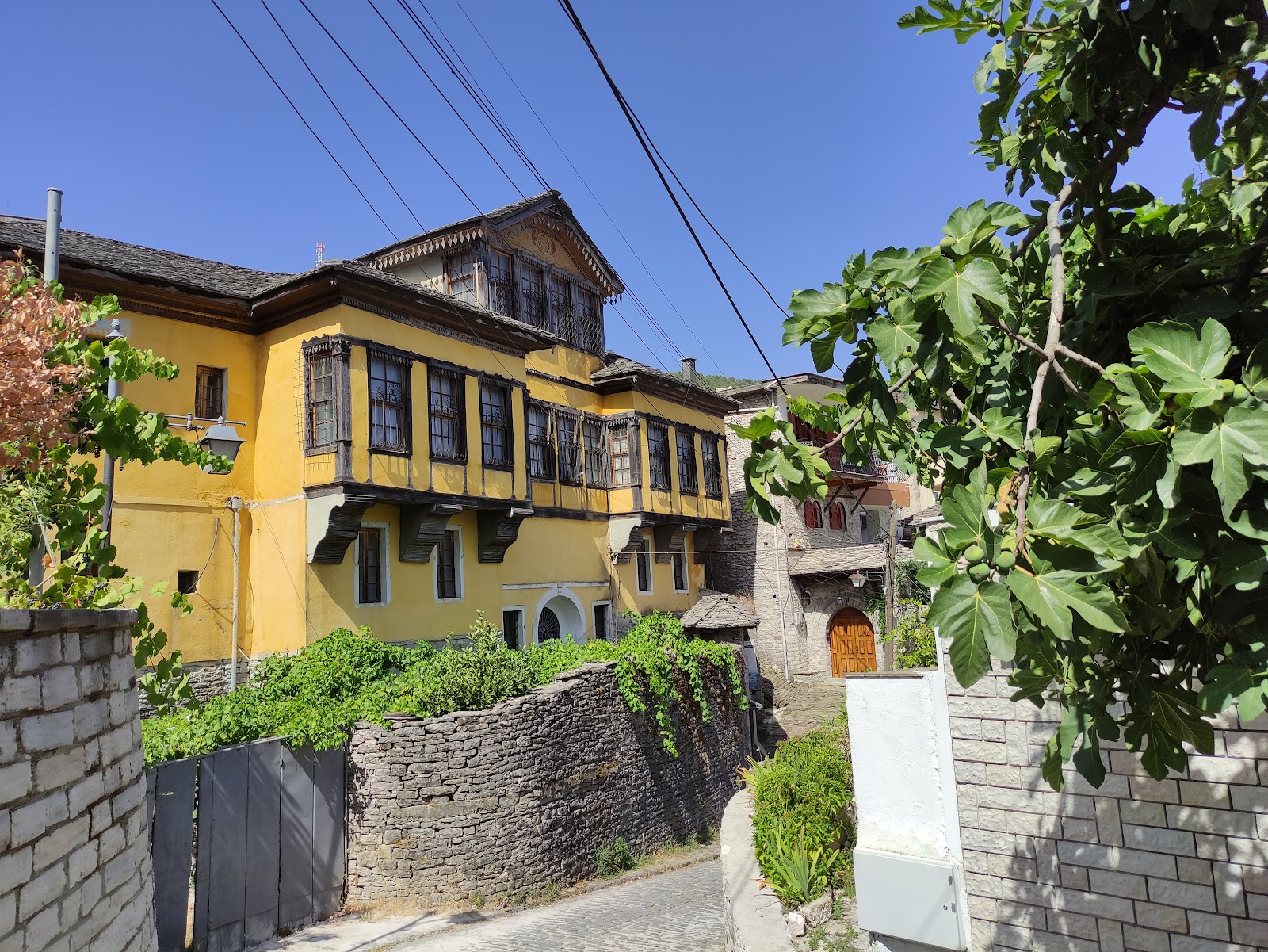 Gjirokaster Free Tour