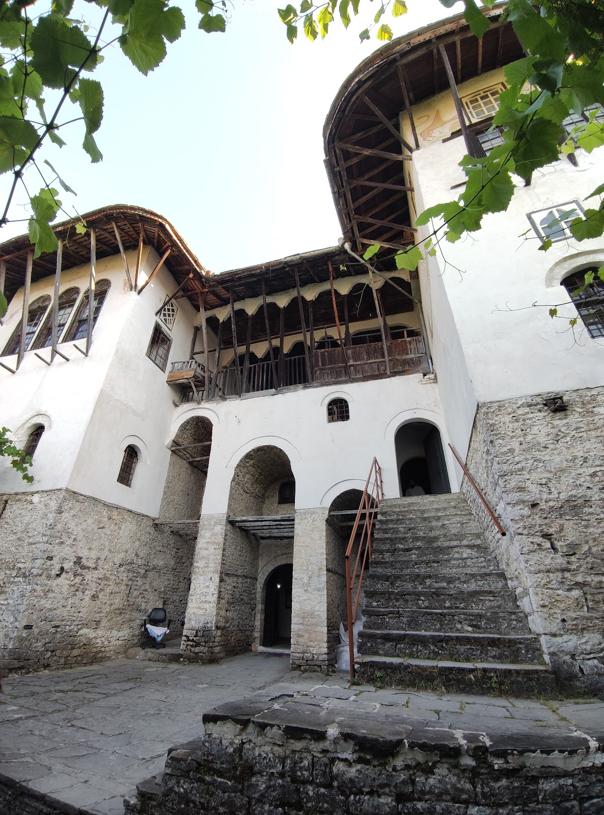 Gjirokaster Free Tour