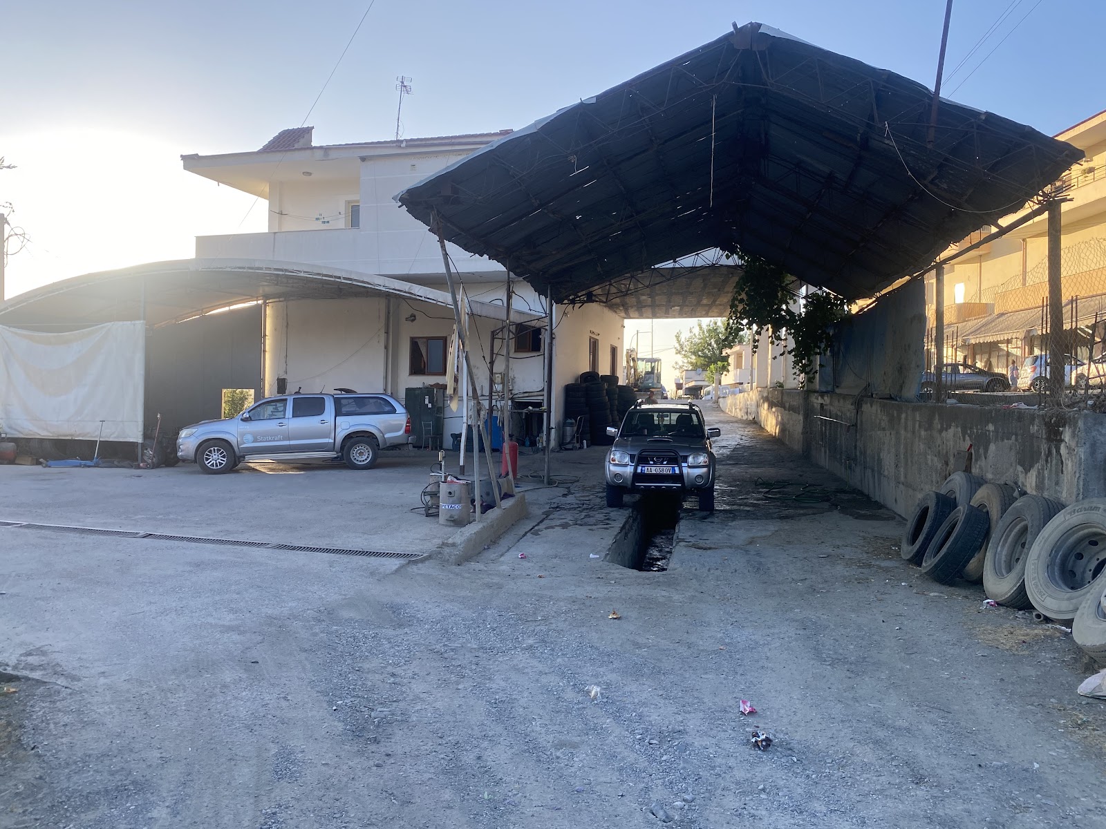 Gomisteri, Servis - KLODI