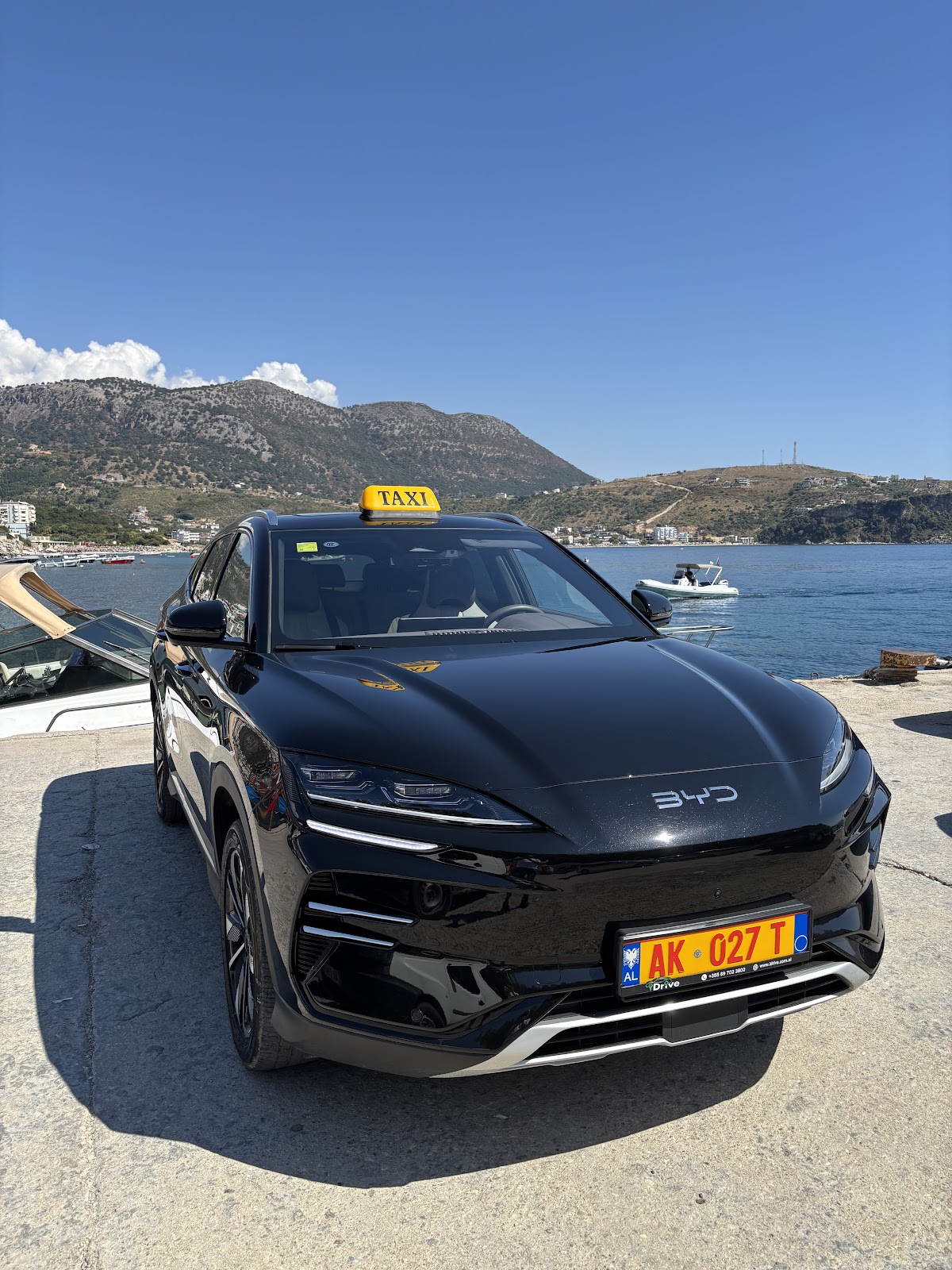 Taxi Himare BONI