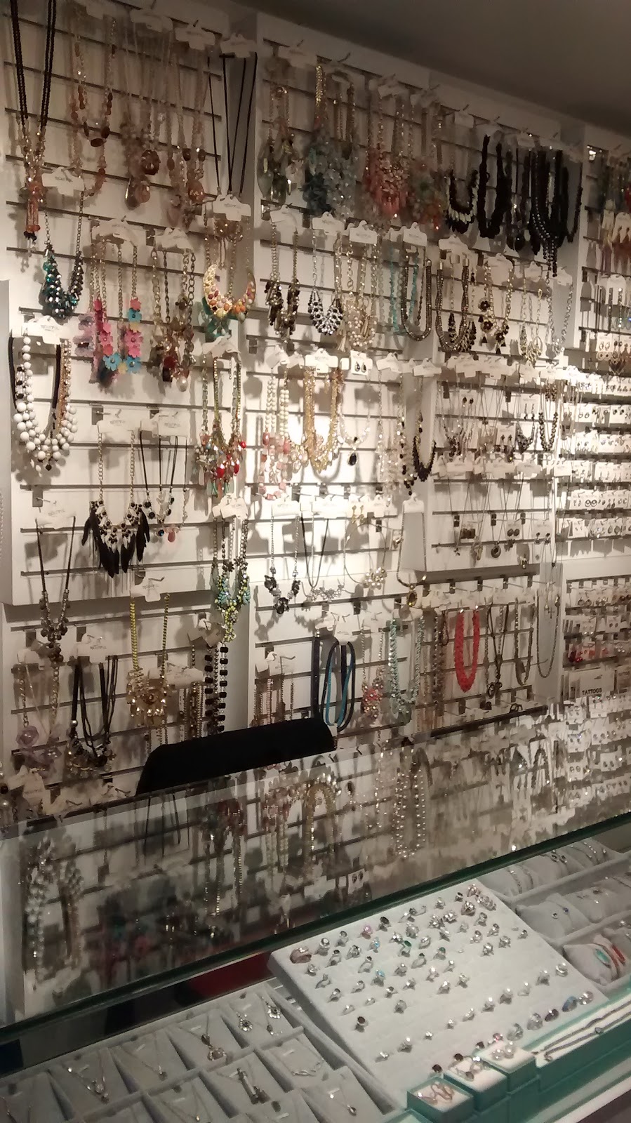 Bijoutiful Jewelry