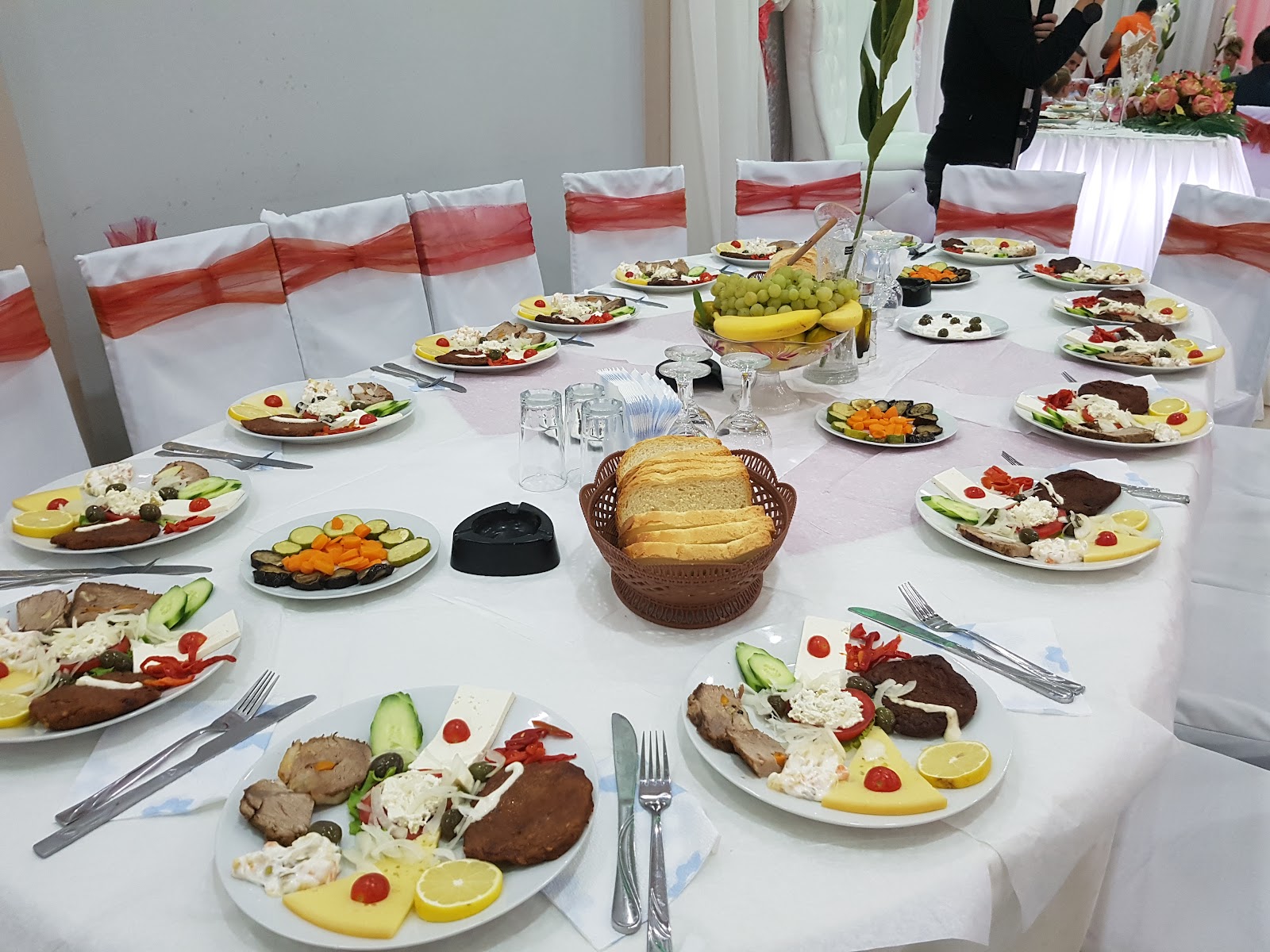 Restorant Dasmash Stafa