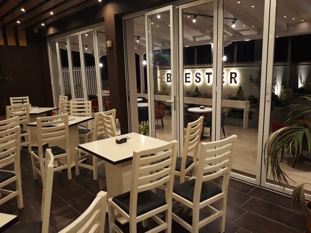 Blester Travel