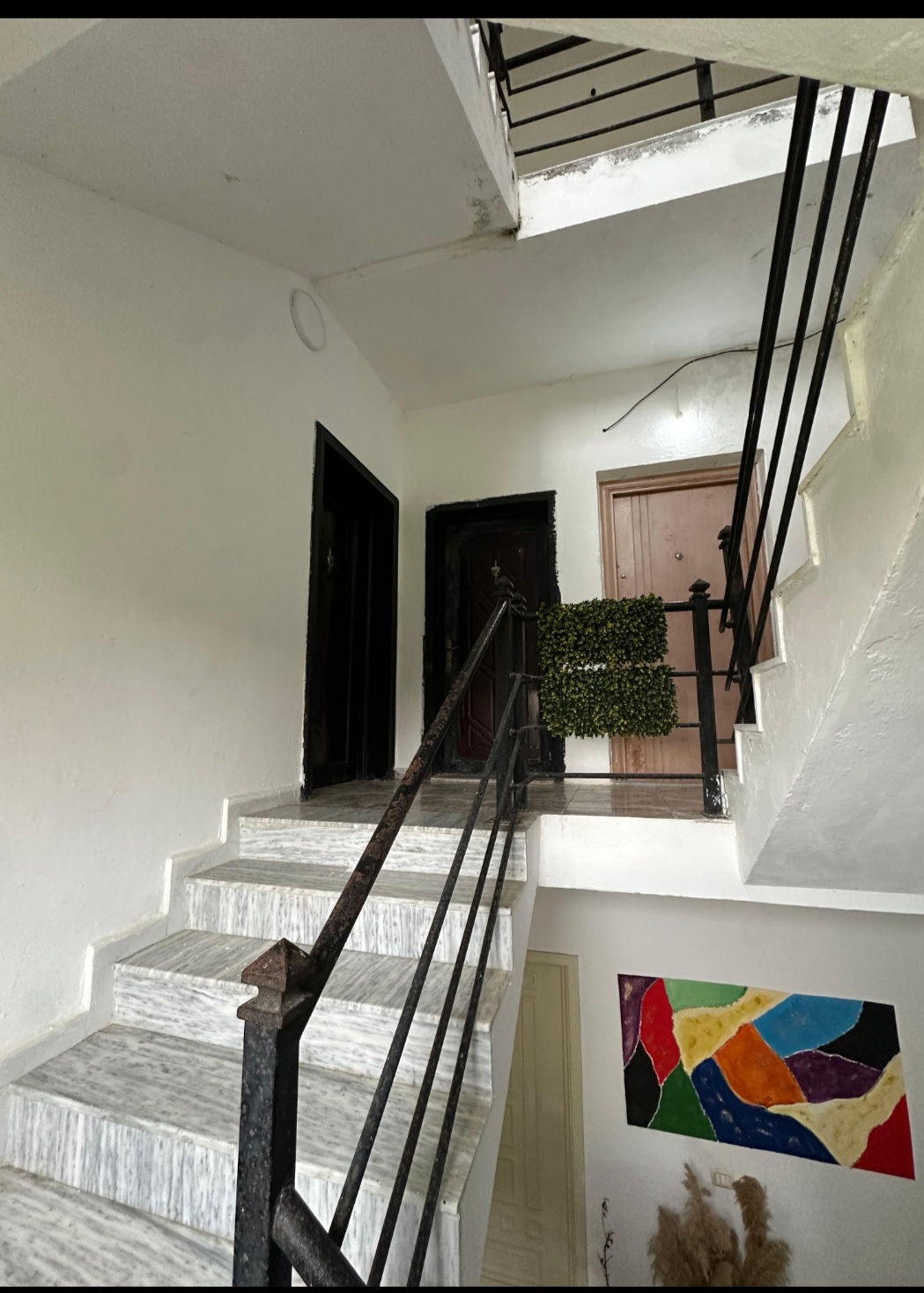 APARTAMENT/ Dhoma plazhi spille